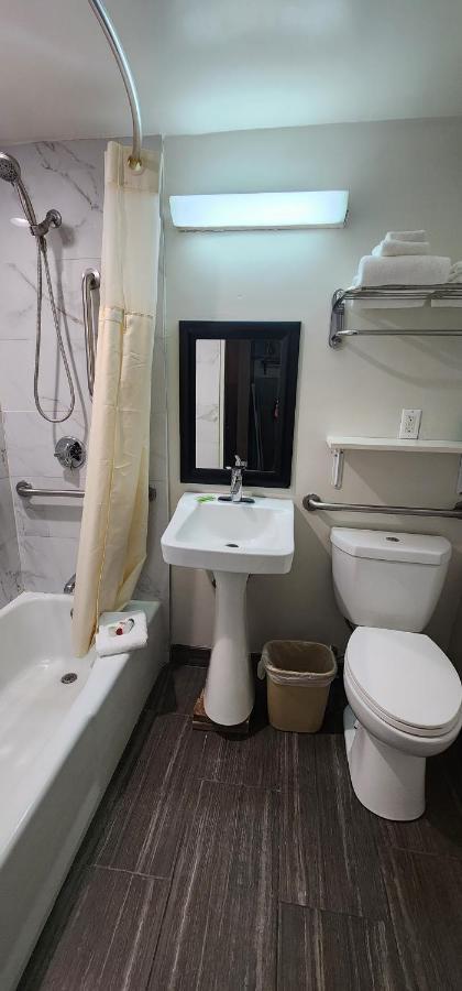 Nashoba Valley Inn & Suites Ер Екстер'єр фото