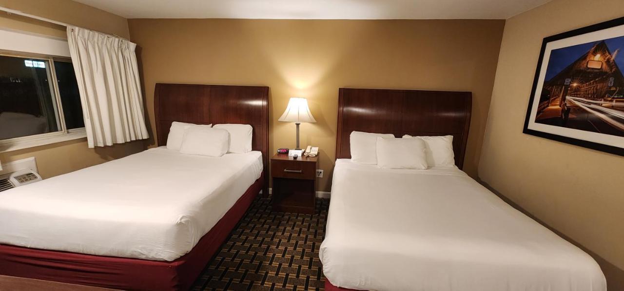 Nashoba Valley Inn & Suites Ер Екстер'єр фото