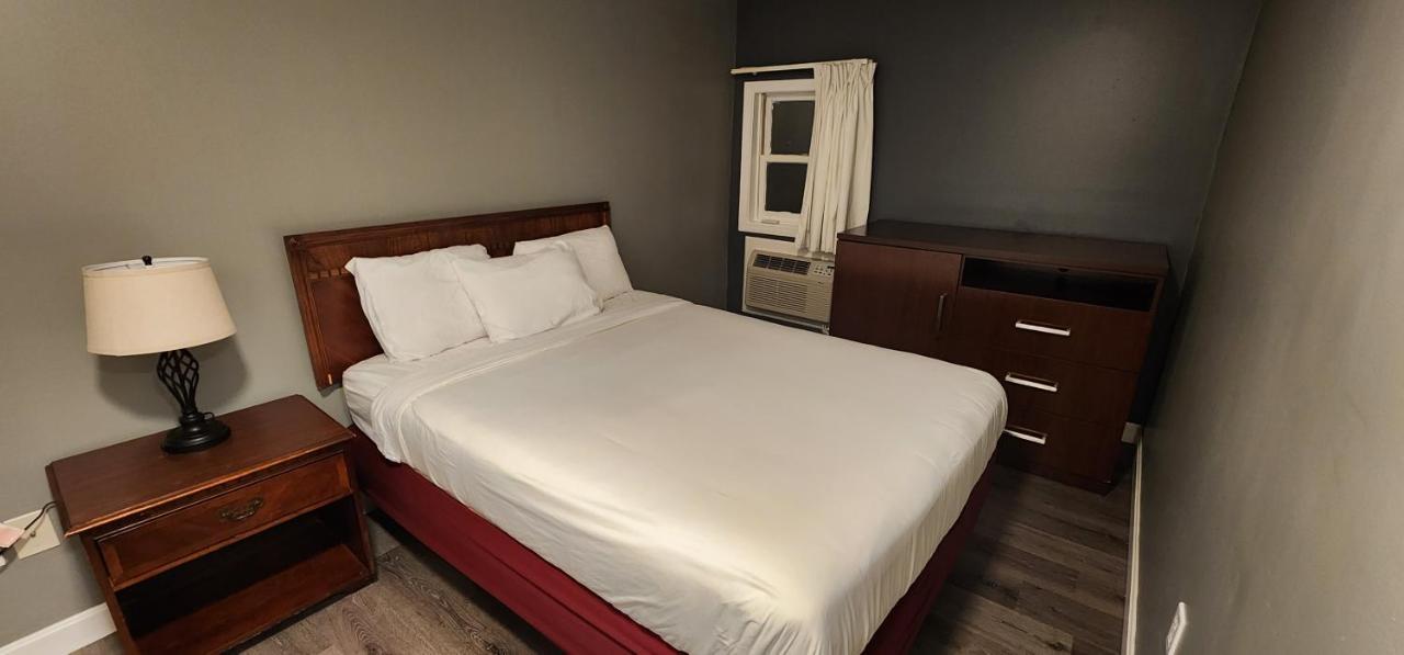 Nashoba Valley Inn & Suites Ер Екстер'єр фото